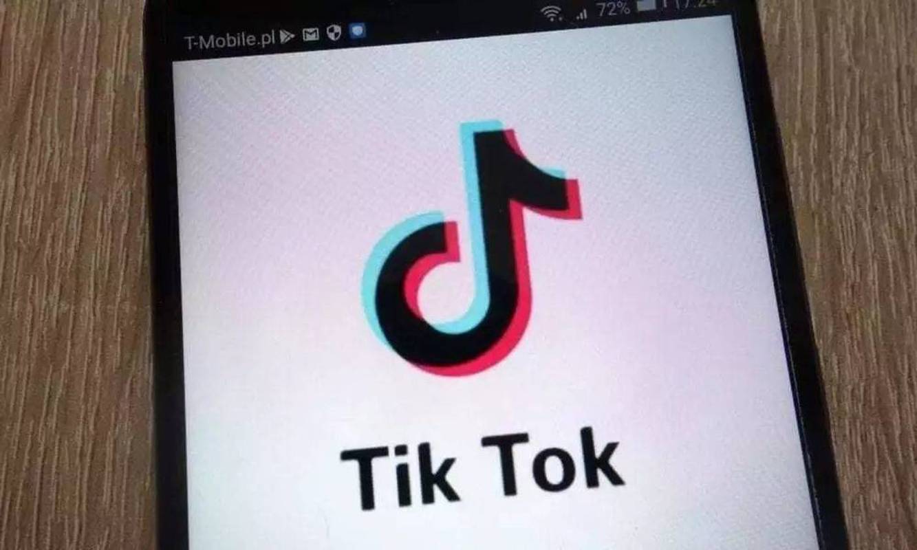 Tiktok Users Record Pottery Creations And Display The Artistic Process 