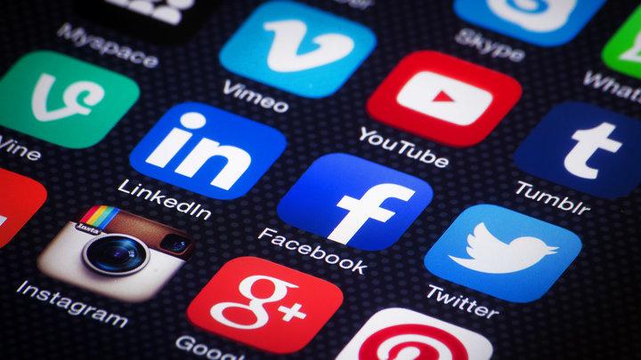 Twitter tests automatic conversion of voice tweets to text 