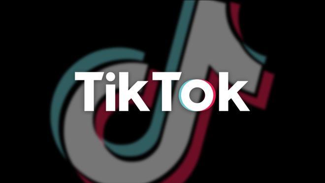 TikTok Tests “Video Rewind” for Instant Replays 